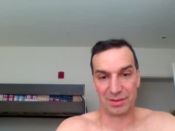 Hank7300 Chaturbate stream image from April 18, 2025