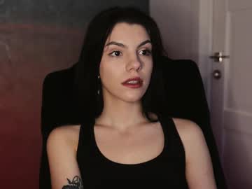 Mistress_Rochelle Chaturbate stream image from April 18, 2025