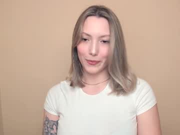 Vanessakim_ Chaturbate stream image from April 18, 2025