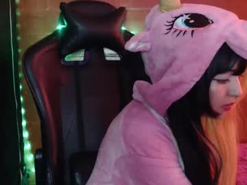 Gakomenoshida Chaturbate stream image from April 18, 2025
