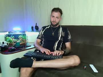 Jamienoxus Chaturbate stream image from April 18, 2025
