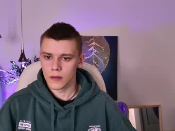 Lucky__Balls Chaturbate stream image from April 18, 2025