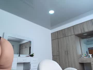 Natyparadise Chaturbate stream image from April 18, 2025