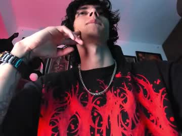 Olliver___Y Chaturbate stream image from April 18, 2025