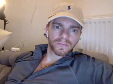Thebatguuy Chaturbate stream image from April 18, 2025