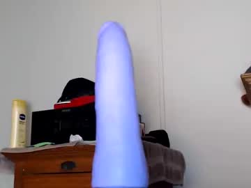Wantsum2night Chaturbate stream image from April 18, 2025