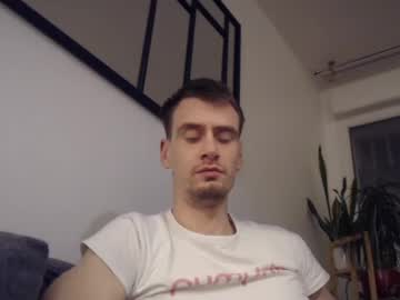 Barull Chaturbate stream image from April 18, 2025