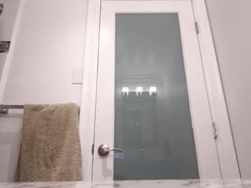 Getting_Fat_For_U Chaturbate stream image from April 18, 2025