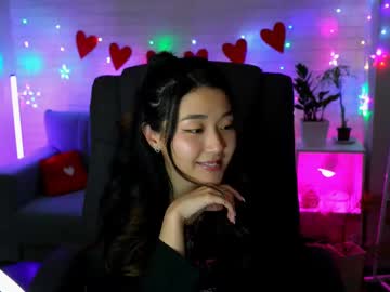 Hannarosie Chaturbate stream image from April 18, 2025