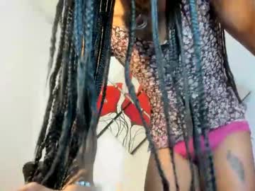 Luisadickkhard Chaturbate stream image from April 18, 2025