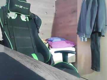 Sandman21 Chaturbate stream image from April 18, 2025