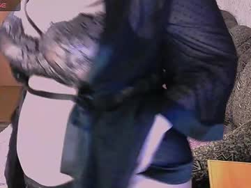 Sexyspicyass Chaturbate stream image from April 18, 2025