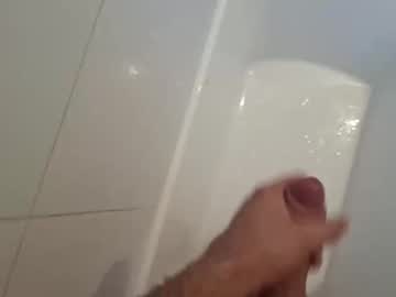 Bottomlongthickcock Chaturbate stream image from April 18, 2025