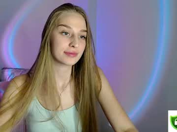 Femkedejager Chaturbate stream image from April 18, 2025