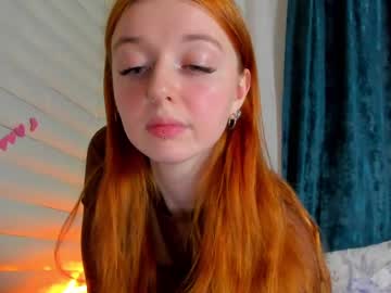 Polly_Luna Chaturbate stream image from April 18, 2025