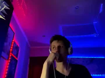 Roma305991 Chaturbate stream image from April 18, 2025