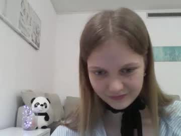 Torosony Chaturbate stream image from April 18, 2025