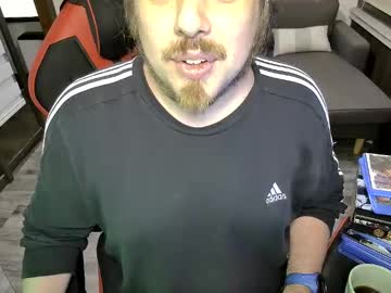 Maxredz Chaturbate stream image from April 18, 2025