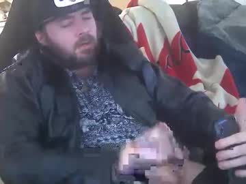 Canadiankame Chaturbate stream image from April 18, 2025