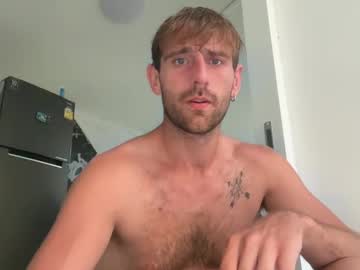 Lukegunn22 Chaturbate stream image from April 18, 2025