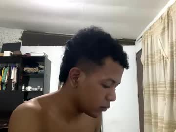Brayancollazos Chaturbate stream image from April 19, 2025