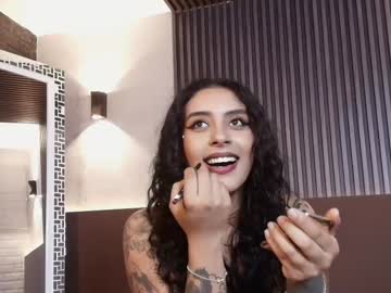 Magic_Marg Chaturbate stream image from April 19, 2025