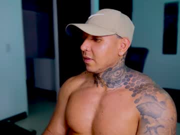 Alexcolton_ Chaturbate stream image from April 19, 2025