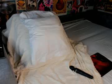 Flirtykitty_ Chaturbate stream image from April 19, 2025