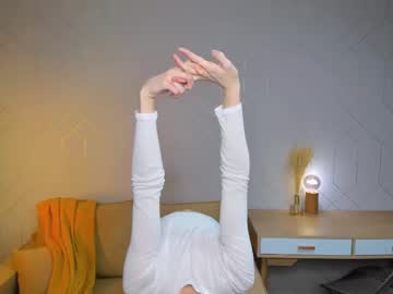 Jenny_Ames Chaturbate stream image from April 19, 2025