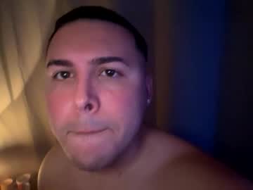 Mauricio760p Chaturbate stream image from April 19, 2025