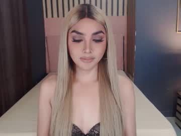 Queenemeraldts Chaturbate stream image from April 19, 2025