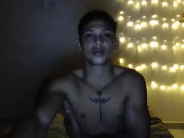 Sam_And_Mike Chaturbate stream image from April 19, 2025