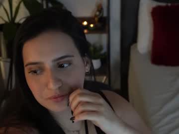 Alexajhonsonof Chaturbate stream image from April 19, 2025