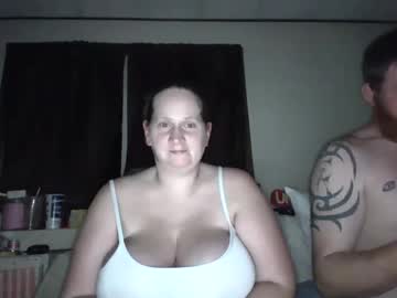 Sexybitch9214 Chaturbate stream image from April 19, 2025
