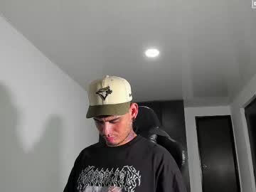 Gabrieljr99 Chaturbate stream image from April 19, 2025