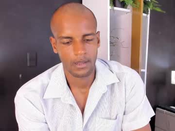 Payomaro_1 Chaturbate stream image from April 19, 2025