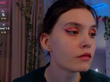 Susiemorris Chaturbate stream image from April 19, 2025