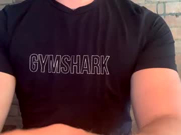 Mcr8080 Chaturbate stream image from April 19, 2025