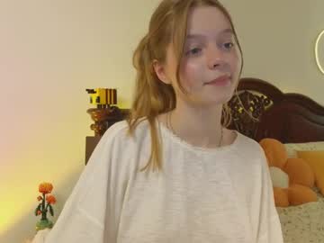 Mimichelle Chaturbate stream image from April 19, 2025