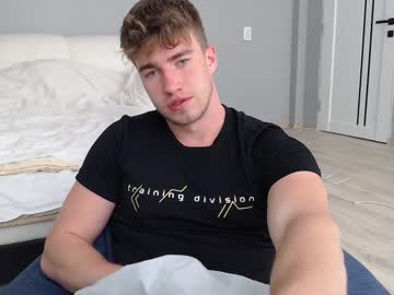 Megamaxxxl Chaturbate stream image from April 19, 2025