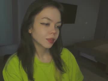 Haribo_Asmr Chaturbate stream image from April 19, 2025