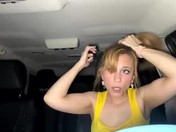 Mezzy69 Chaturbate stream image from April 19, 2025