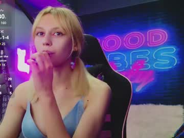 Alessiacroft Chaturbate stream image from April 19, 2025