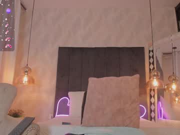 Kataliina_18 Chaturbate stream image from April 19, 2025