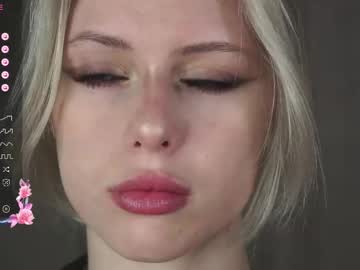 Audreycarvin Chaturbate stream image from April 19, 2025