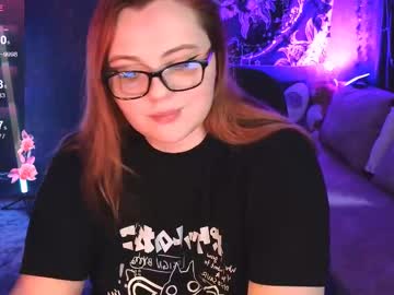 Puffy_Peach Chaturbate stream image from April 19, 2025