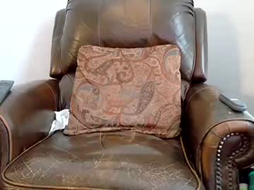 Yougogirl_3 Chaturbate stream image from April 19, 2025
