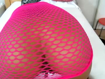 Kimmitay Chaturbate stream image from April 19, 2025