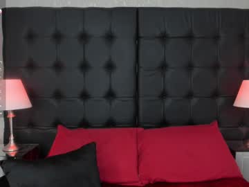 Dolyconor Chaturbate stream image from April 19, 2025