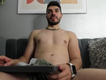 Axelthompsom Chaturbate stream image from April 20, 2025